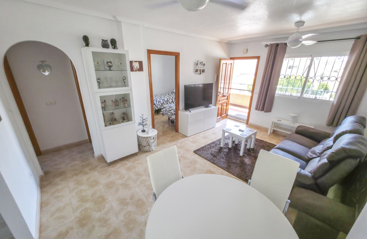 Resale - Apartment -
Villamartin - Costa Blanca