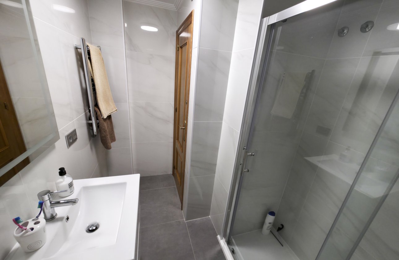 Resale - Apartment -
Villamartin - Costa Blanca