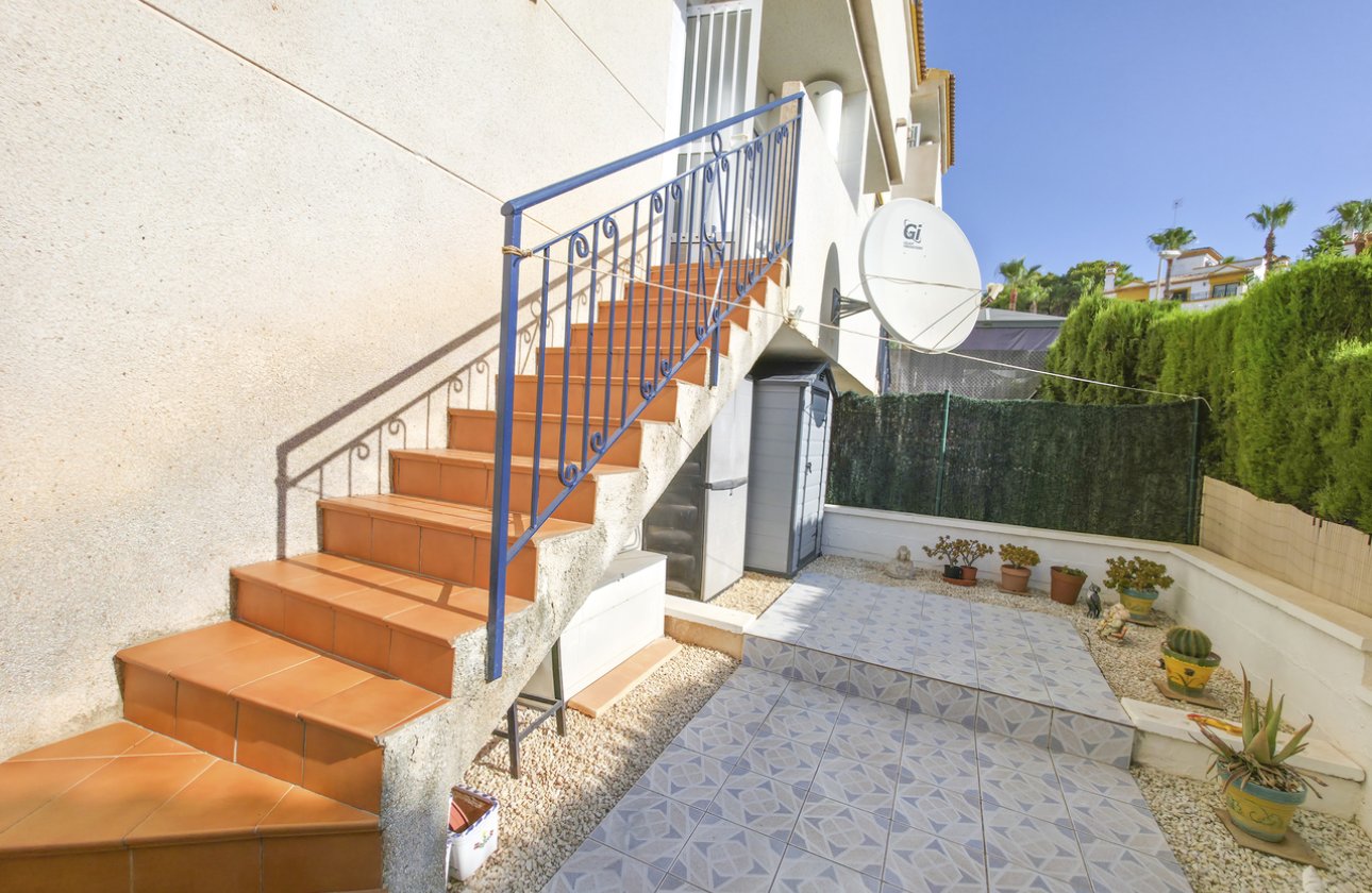 Resale - Apartment -
Villamartin - Costa Blanca