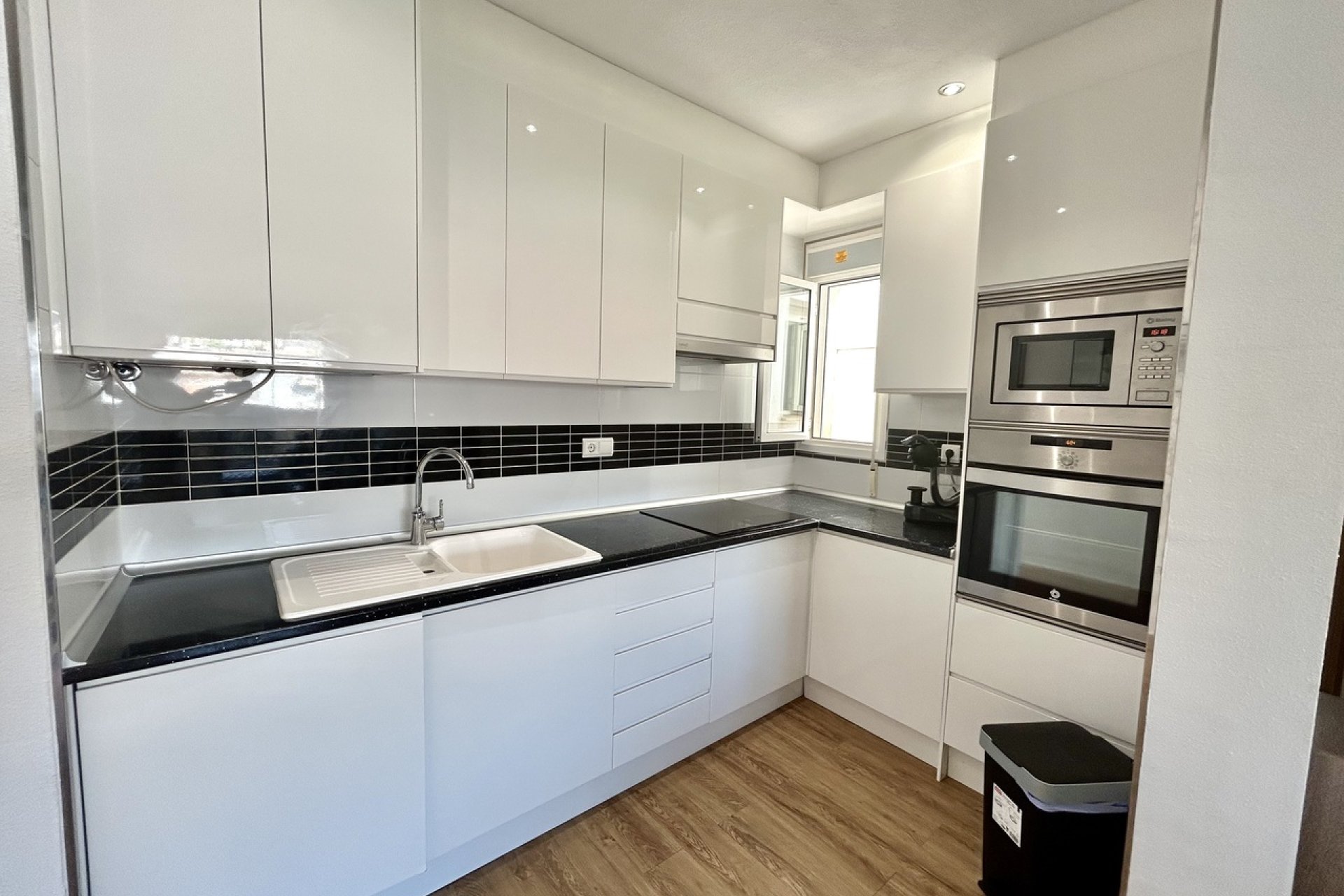 Resale - Apartment -
Villamartin - Costa Blanca