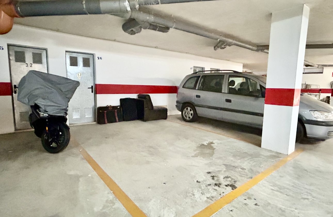 Resale - Apartment -
Villamartin - Costa Blanca