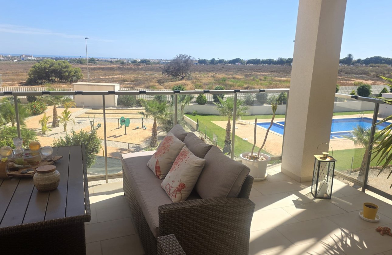 Resale - Apartment -
Villamartin - Costa Blanca