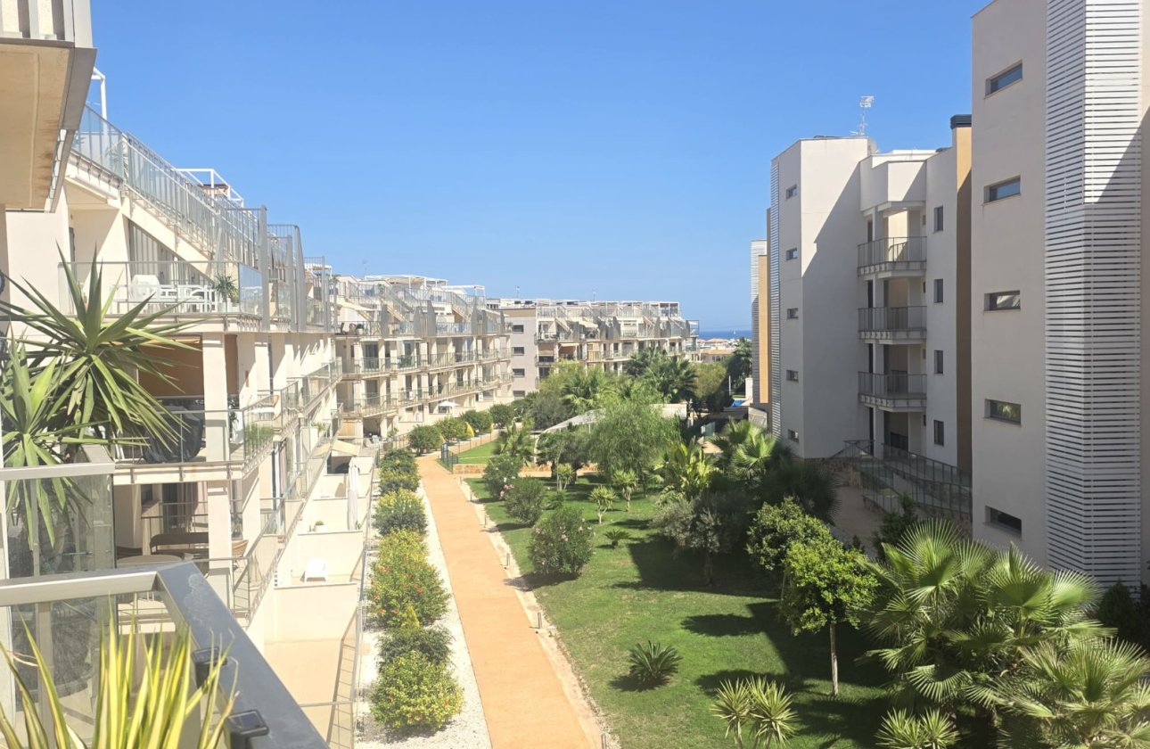 Resale - Apartment -
Villamartin - Costa Blanca