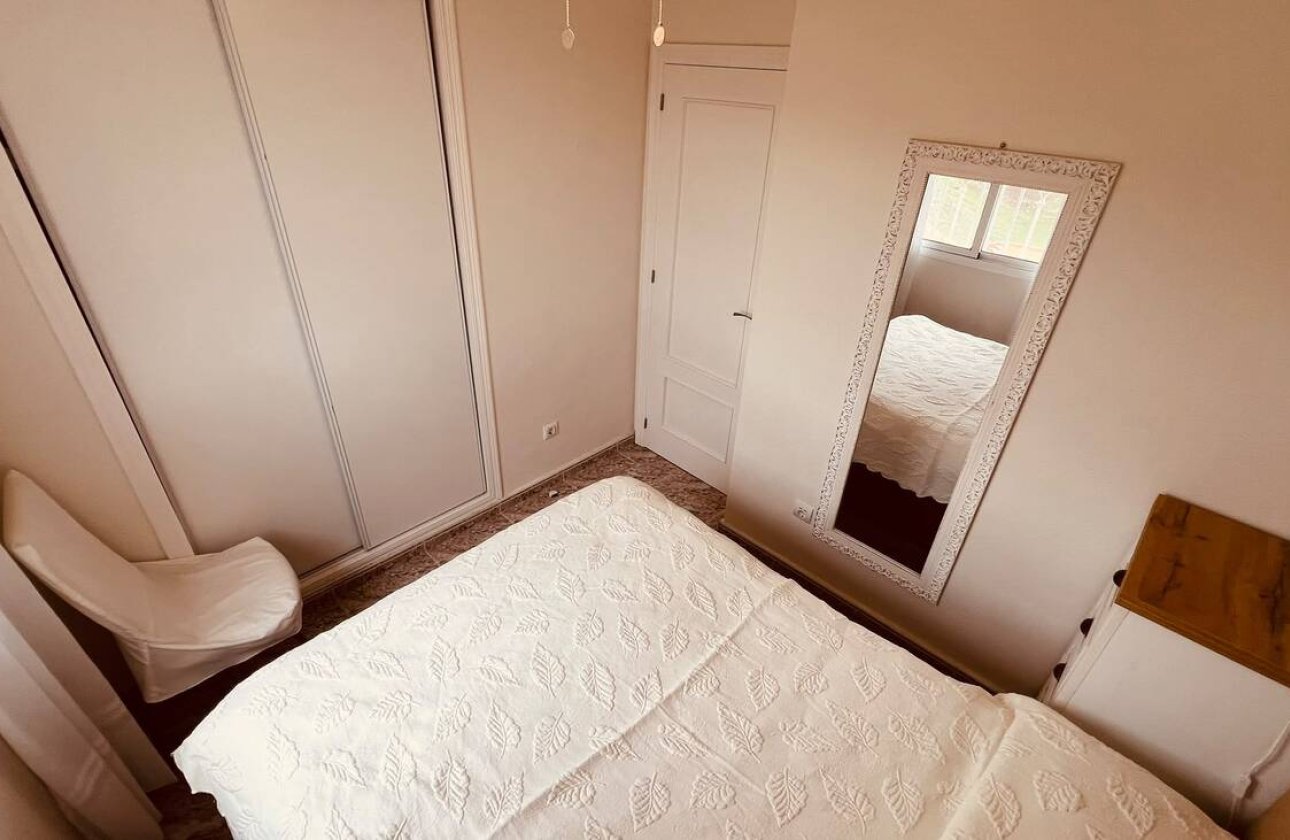 Resale - Apartment -
Villamartin - Costa Blanca