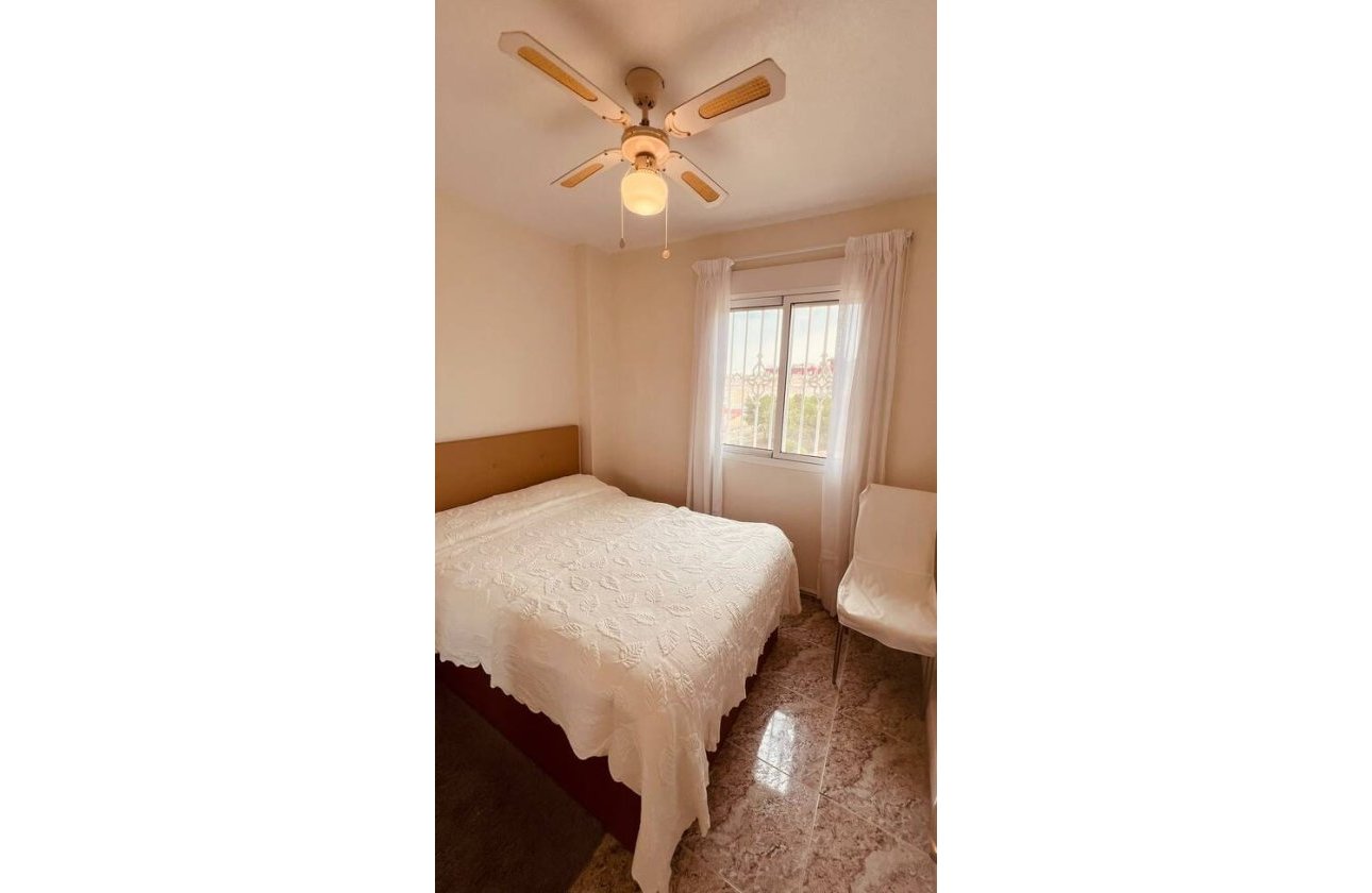 Resale - Apartment -
Villamartin - Costa Blanca