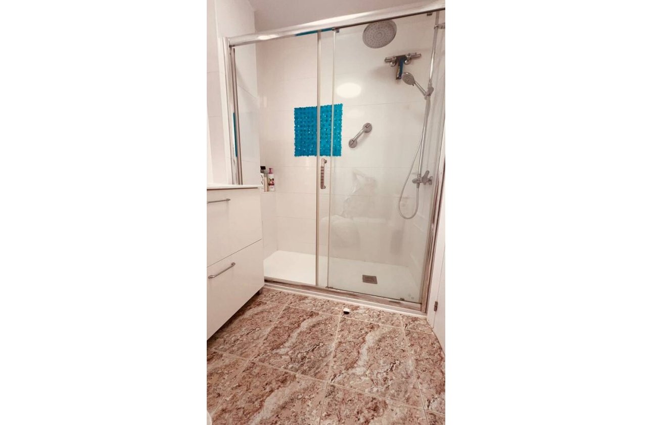 Resale - Apartment -
Villamartin - Costa Blanca