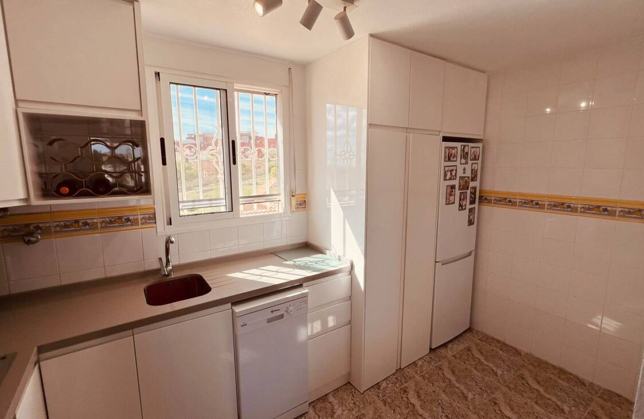 Resale - Apartment -
Villamartin - Costa Blanca
