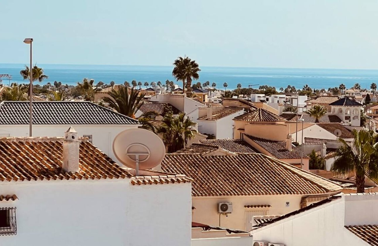 Resale - Apartment -
Villamartin - Costa Blanca