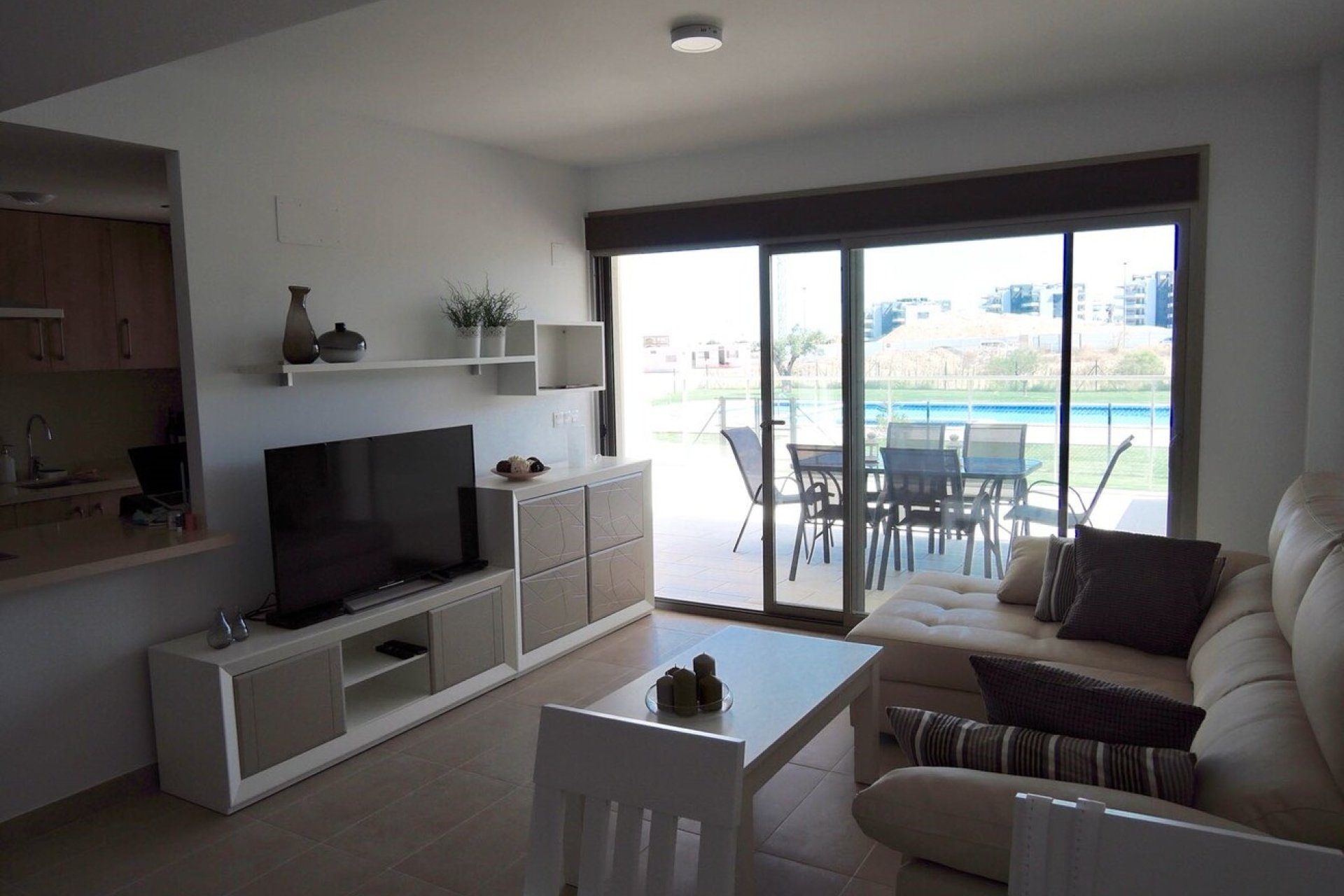 Resale - Apartment -
Villamartin