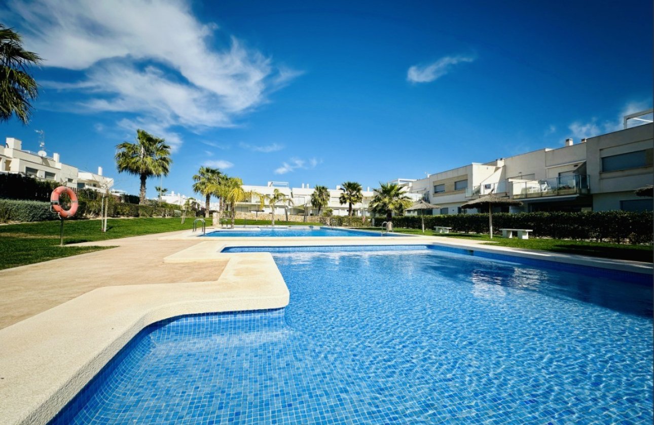 Resale - Apartment -
Vistabella Golf Entre Naranjos - Inland