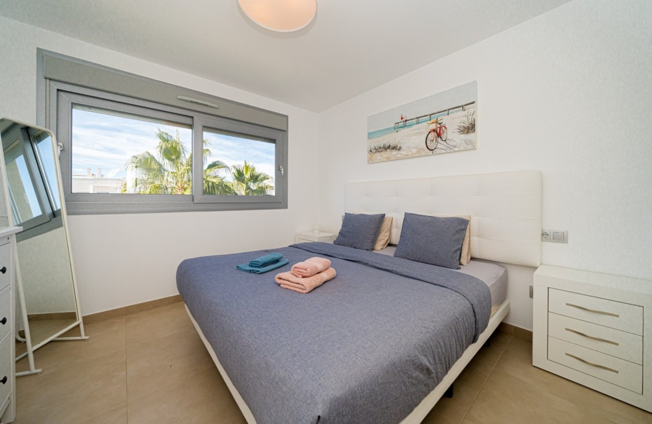 Resale - Apartment -
Vistabella Golf Entre Naranjos - Inland