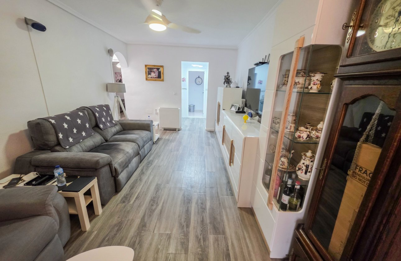 Resale - Apartment -
Vistabella Golf Entre Naranjos - Inland