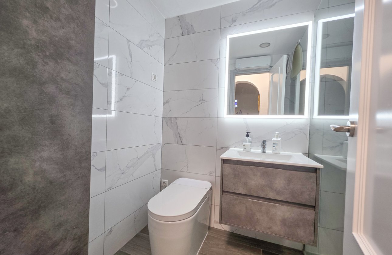 Resale - Apartment -
Vistabella Golf Entre Naranjos - Inland