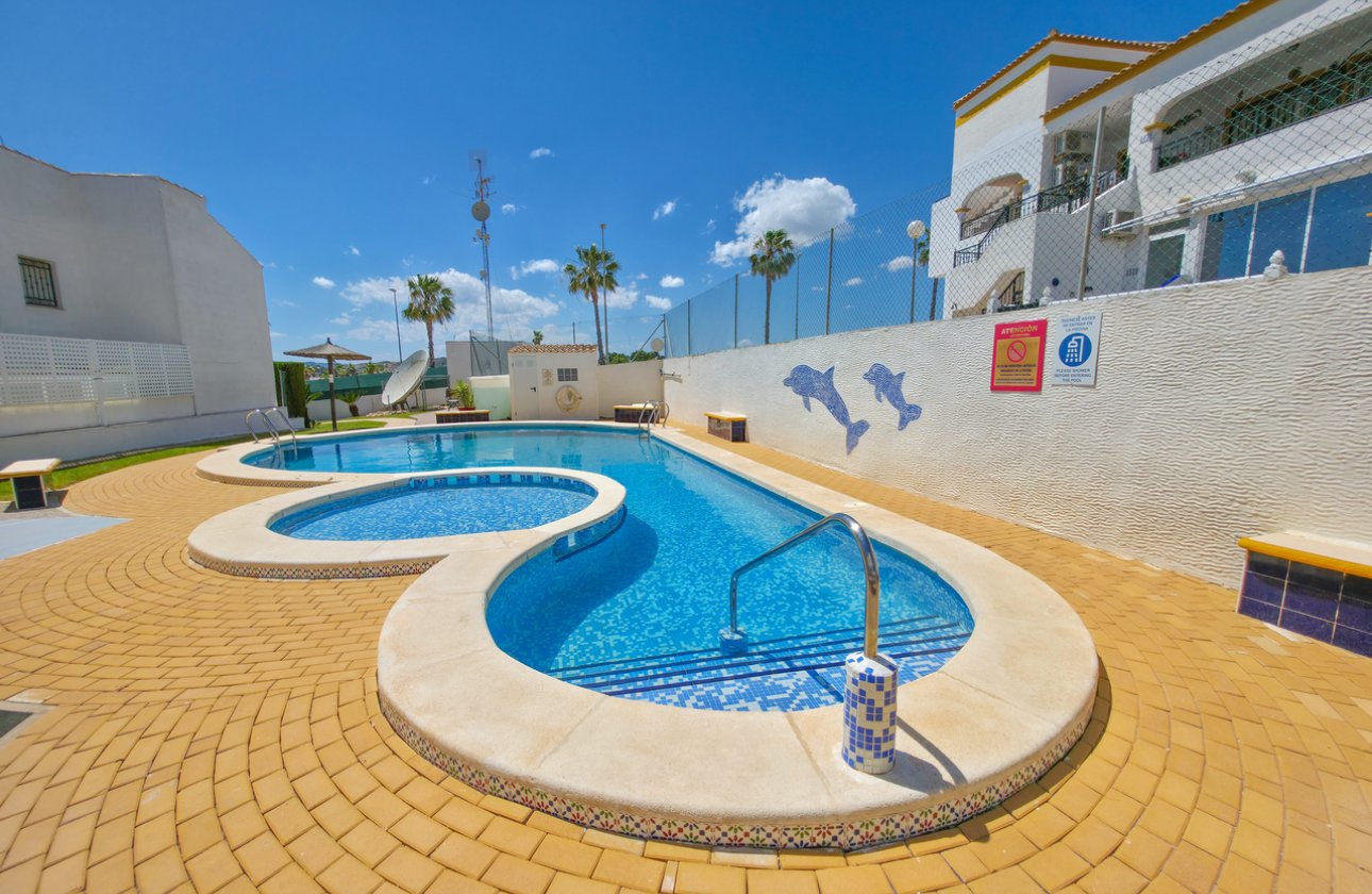 Resale - Apartment -
Vistabella Golf Entre Naranjos - Inland