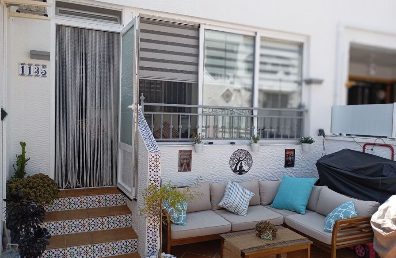 Resale - Apartment -
Vistabella Golf Entre Naranjos - Inland