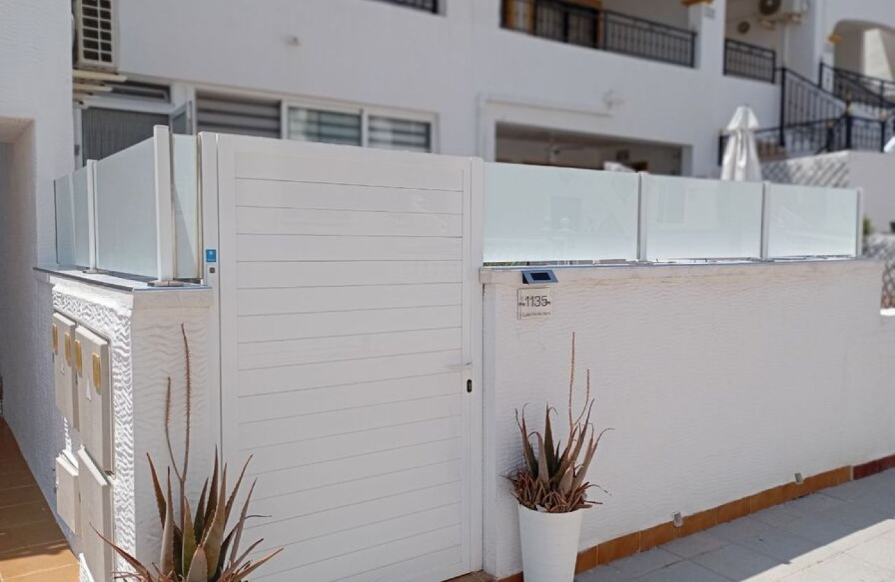 Resale - Apartment -
Vistabella Golf Entre Naranjos - Inland