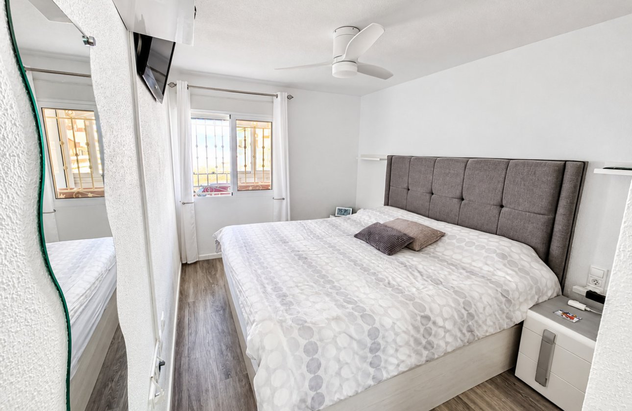 Resale - Apartment -
Vistabella Golf Entre Naranjos - Inland