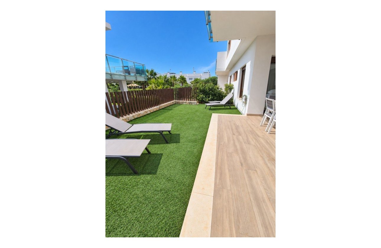 Resale - Apartment -
Vistabella Golf Entre Naranjos - Inland