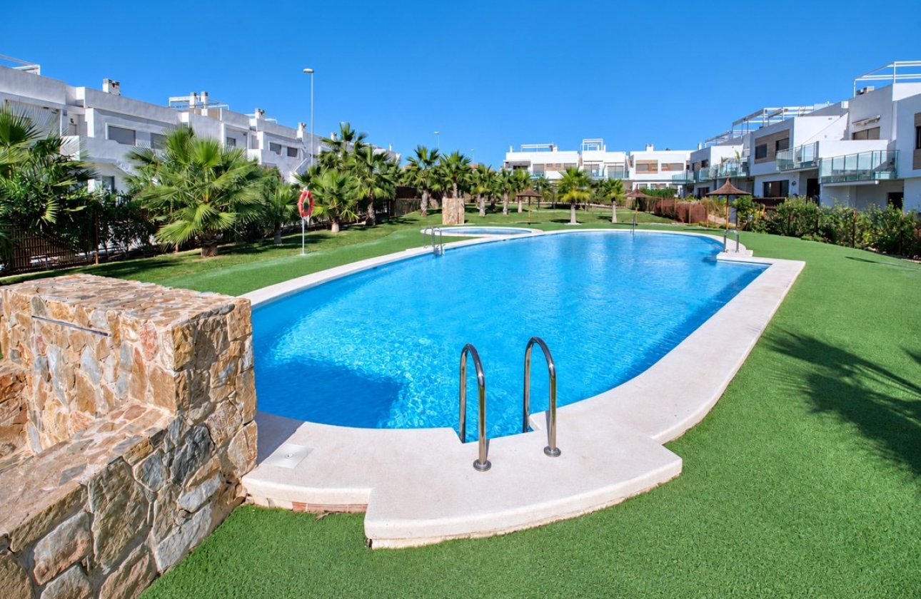 Resale - Apartment -
Vistabella Golf Entre Naranjos - Inland