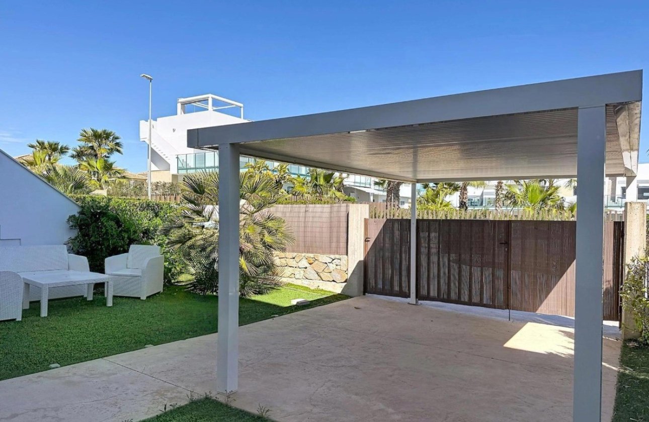 Resale - Apartment -
Vistabella Golf Entre Naranjos - Inland