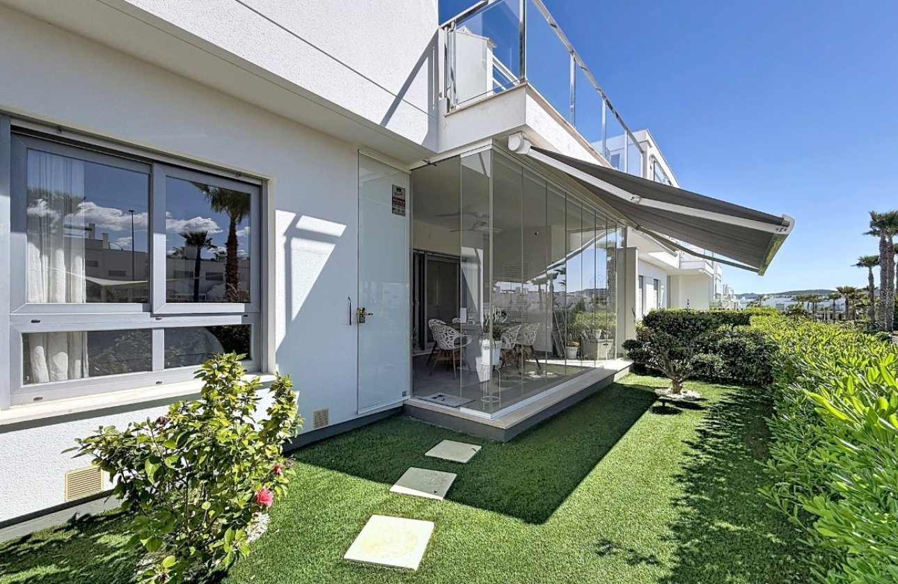 Resale - Apartment -
Vistabella Golf Entre Naranjos - Inland