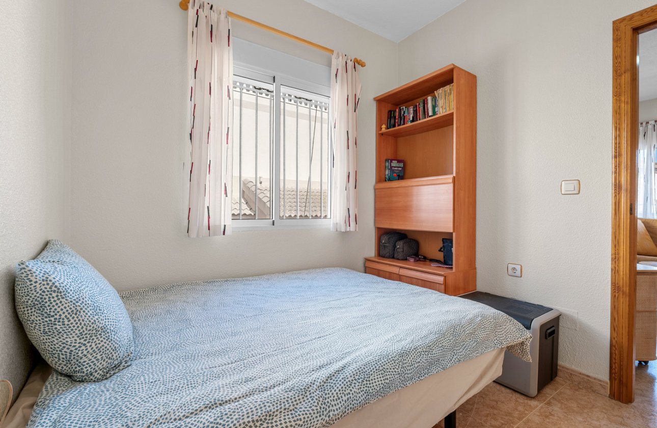 Resale - Bungalow -
Cabo Roig - Costa Blanca