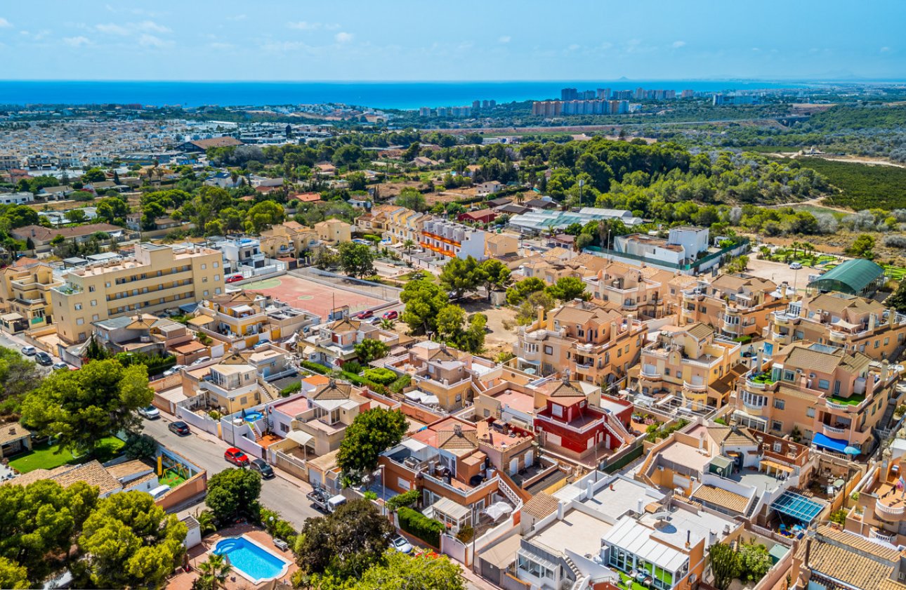 Resale - Bungalow -
Cabo Roig - Costa Blanca