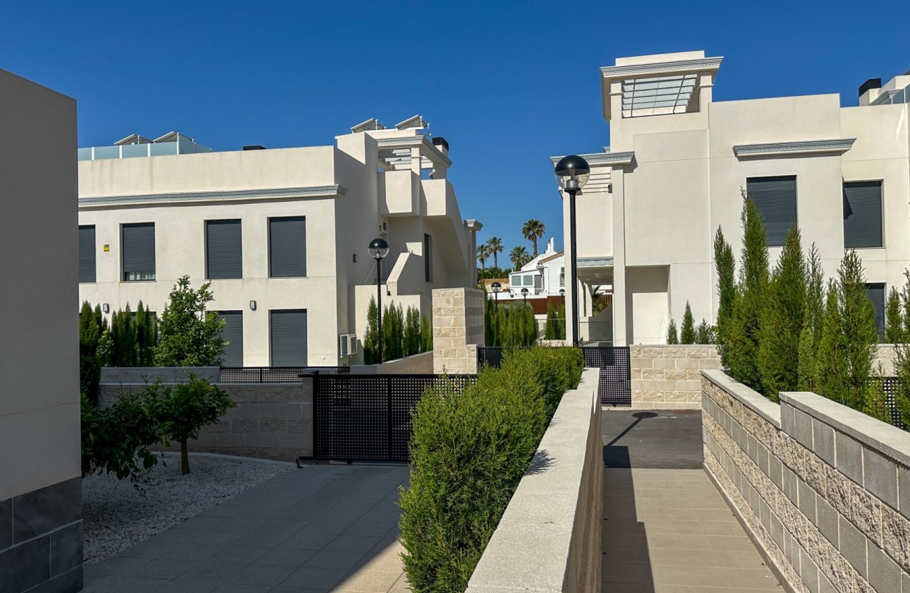 Resale - Bungalow -
Ciudad Quesada - Costa Blanca