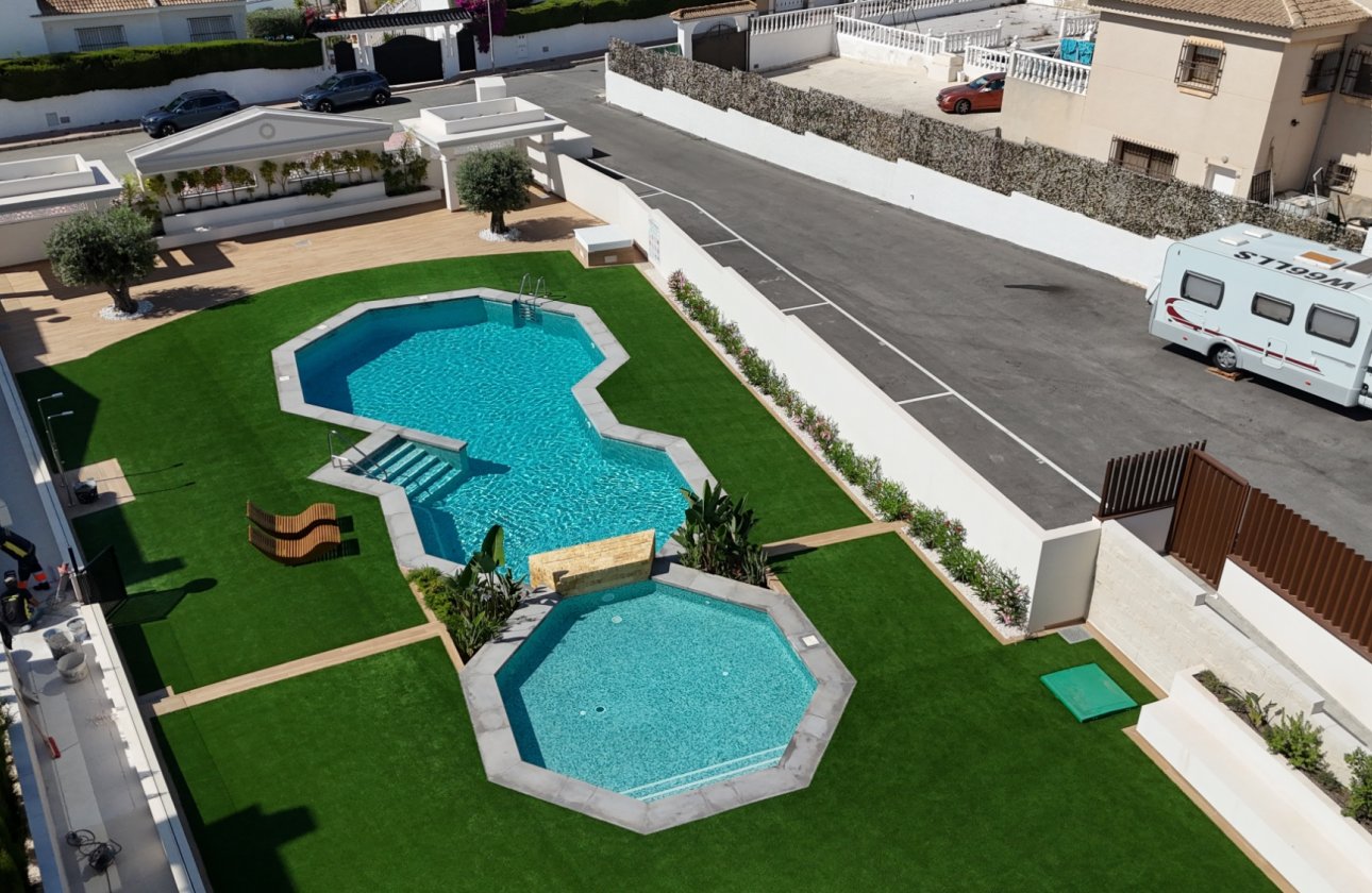 Resale - Bungalow -
Ciudad Quesada - Costa Blanca