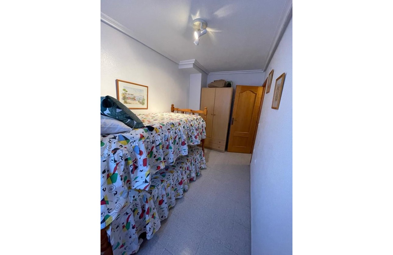 Resale - Bungalow -
La Mata - Costa Blanca