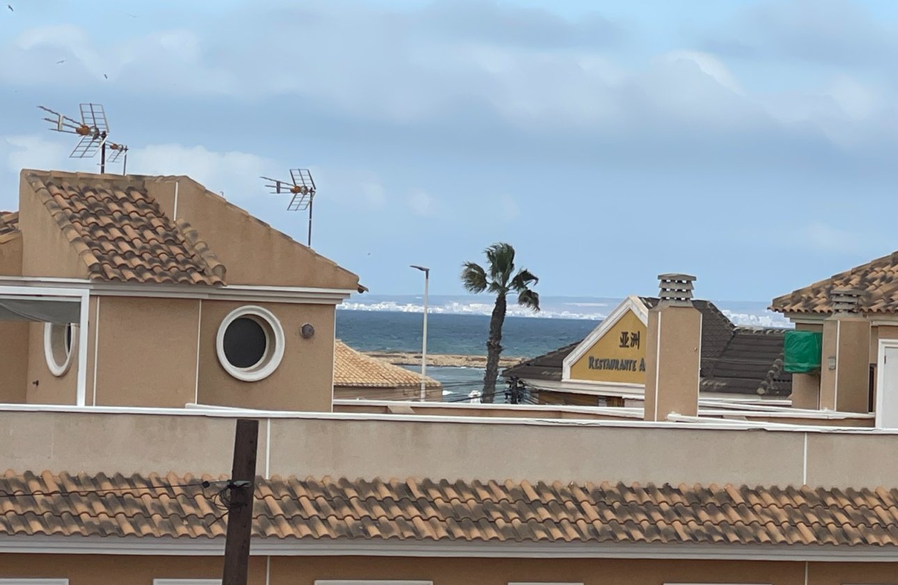 Resale - Bungalow -
La Mata - Costa Blanca