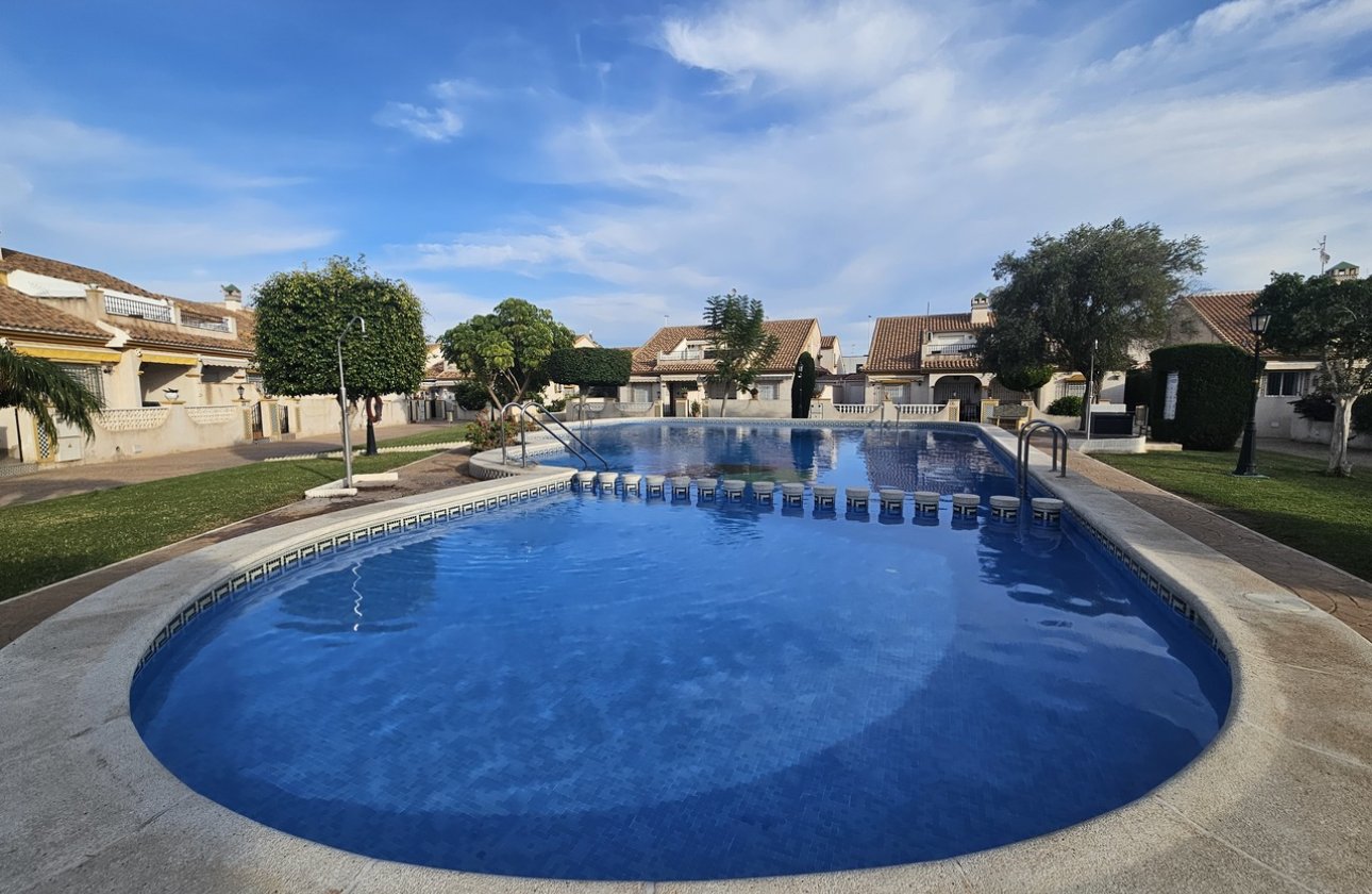 Resale - Bungalow -
La Zenia - Costa Blanca