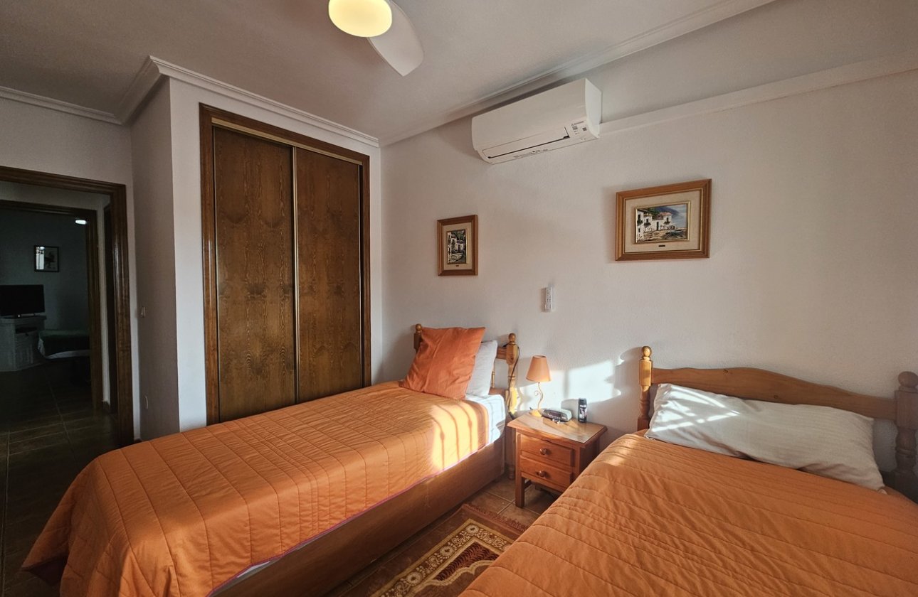 Resale - Bungalow -
La Zenia - Costa Blanca