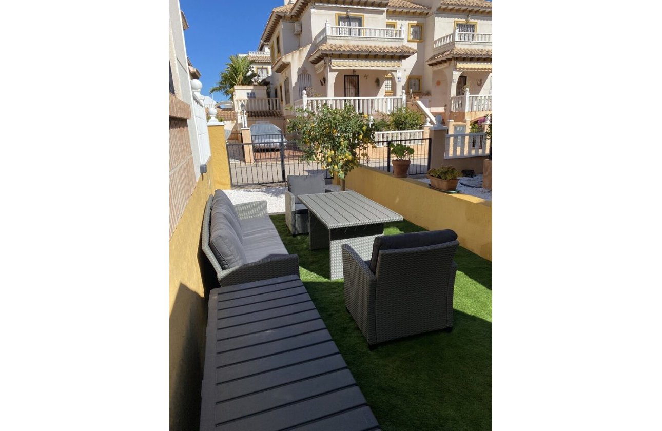 Resale - Bungalow -
Lomas de Caboroig - Costa Blanca