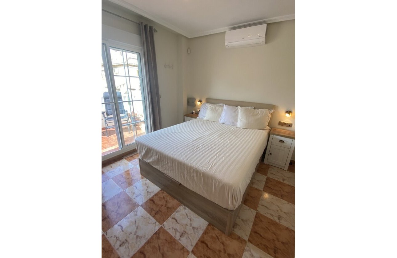 Resale - Bungalow -
Lomas de Caboroig - Costa Blanca