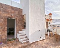Resale - Bungalow -
Orihuela Costa - Costa Blanca