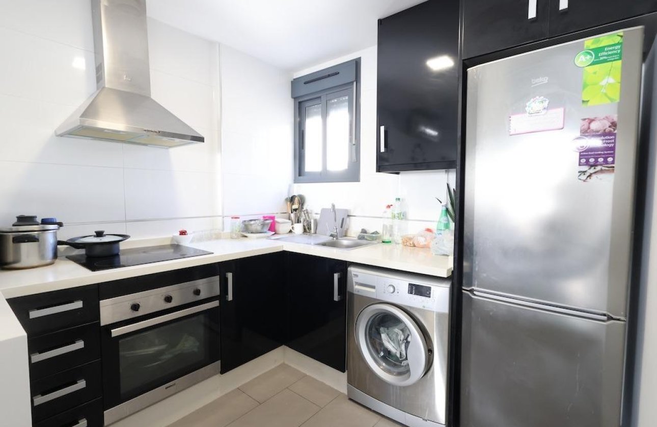 Resale - Bungalow -
Orihuela Costa - Costa Blanca