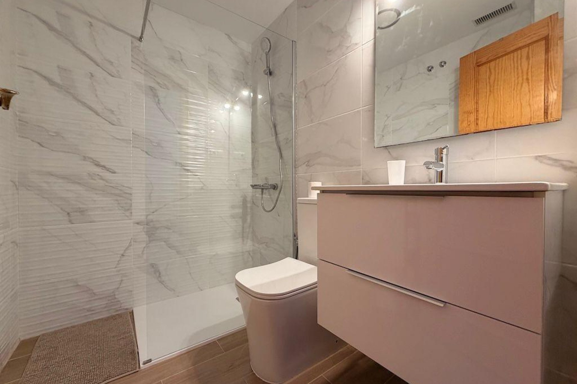 Resale - Bungalow -
Orihuela Costa - Costa Blanca