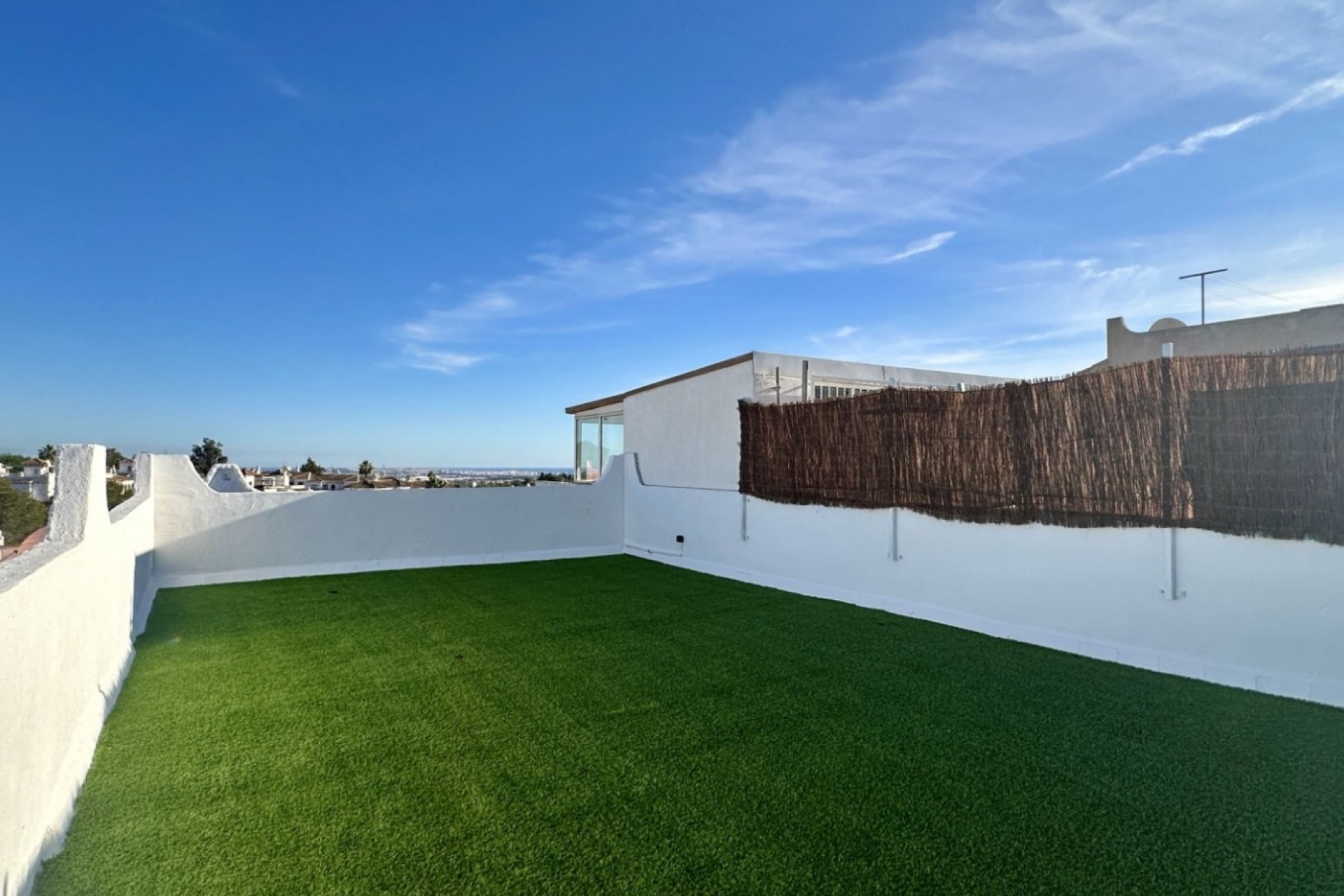 Resale - Bungalow -
Orihuela Costa - Costa Blanca