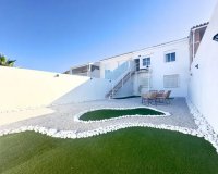 Resale - Bungalow -
Orihuela Costa - Costa Blanca