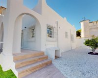 Resale - Bungalow -
Orihuela Costa - Costa Blanca