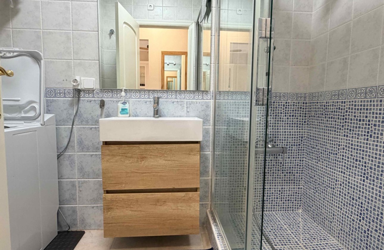 Resale - Bungalow -
Orihuela Costa - Costa Blanca