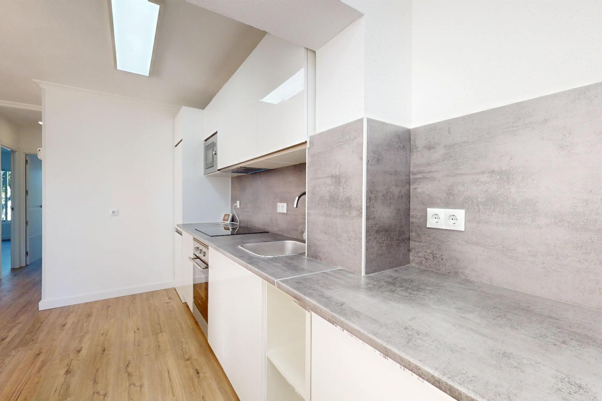 Resale - Bungalow -
Orihuela Costa - Costa Blanca