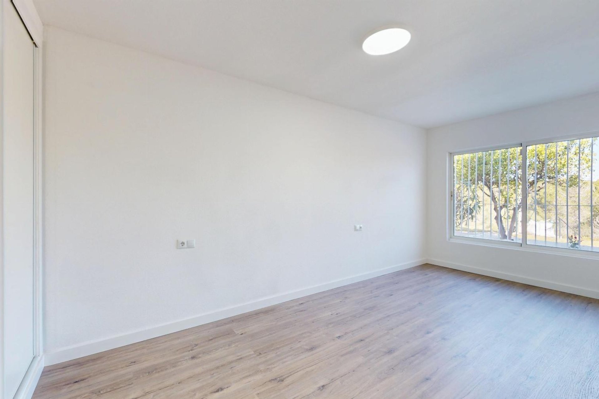 Resale - Bungalow -
Orihuela Costa - Costa Blanca