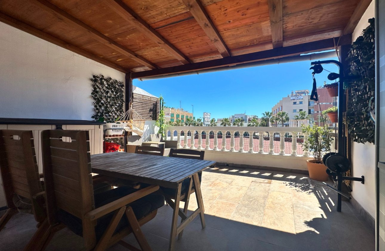 Resale - Bungalow -
Orihuela Costa - Costa Blanca