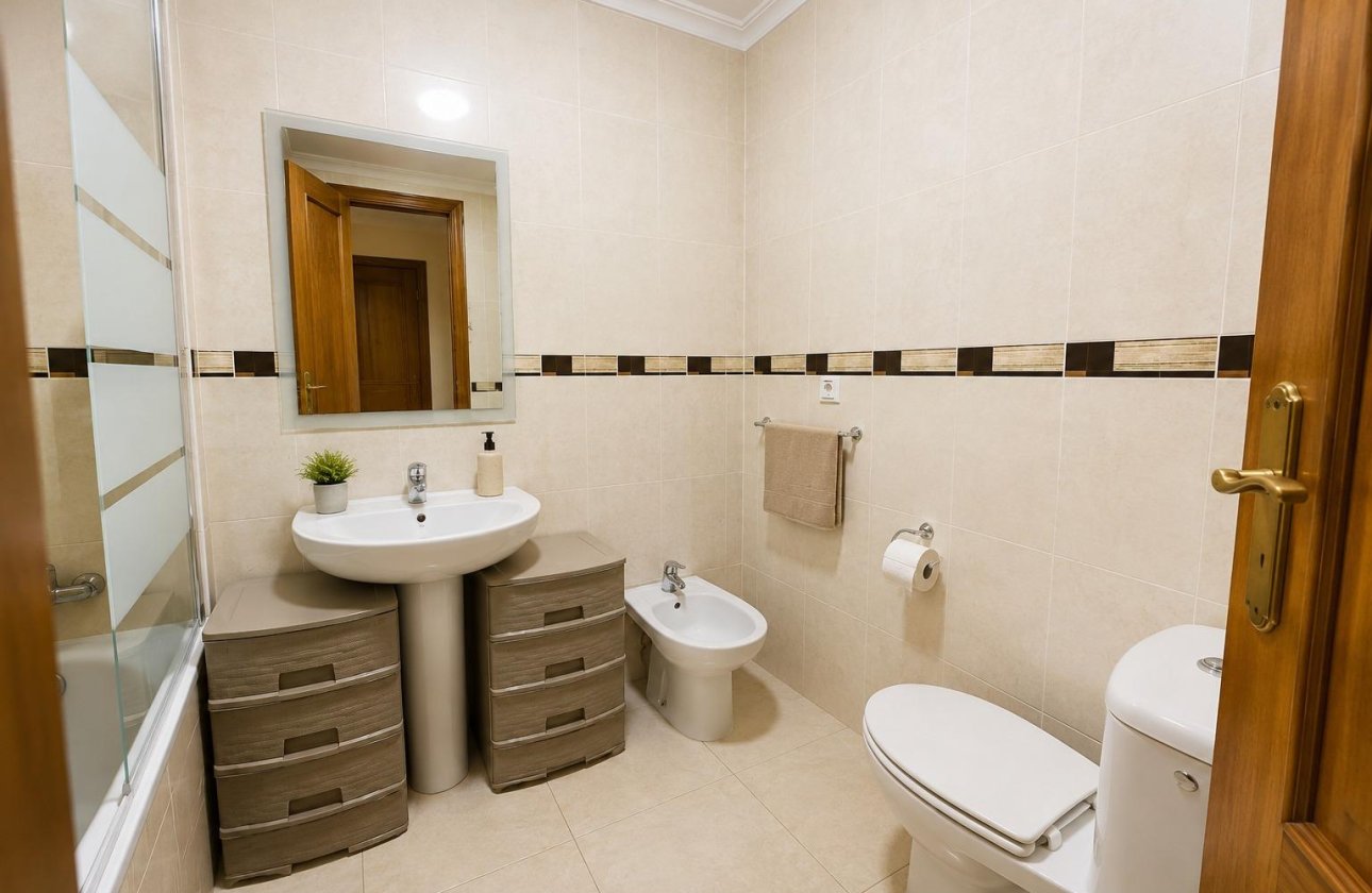 Resale - Bungalow -
Orihuela Costa - Costa Blanca