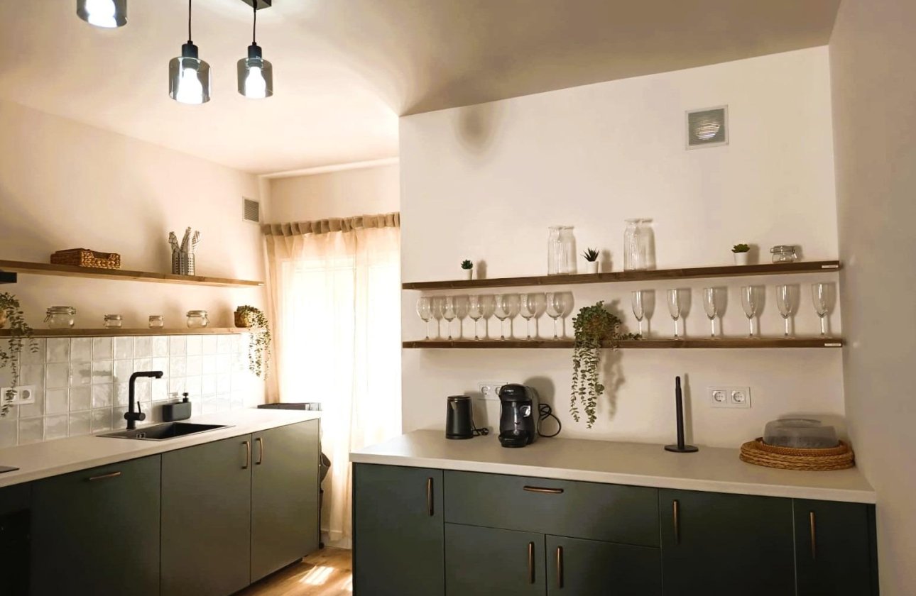 Resale - Bungalow -
Orihuela Costa - Costa Blanca