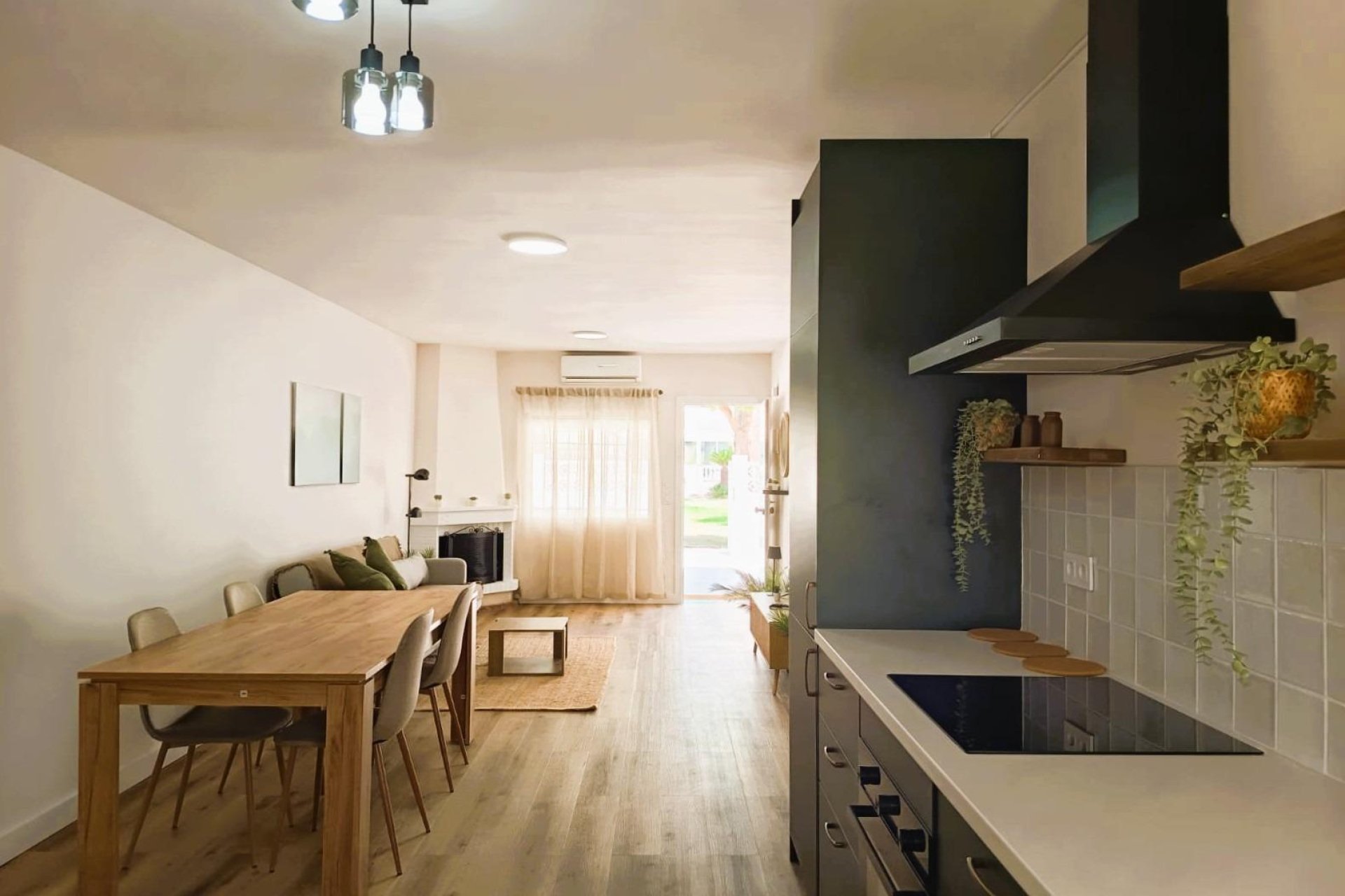 Resale - Bungalow -
Orihuela Costa - Costa Blanca
