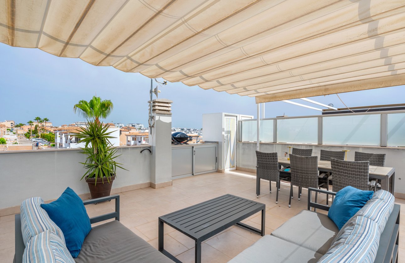 Resale - Bungalow -
Orihuela Costa - Costa Blanca