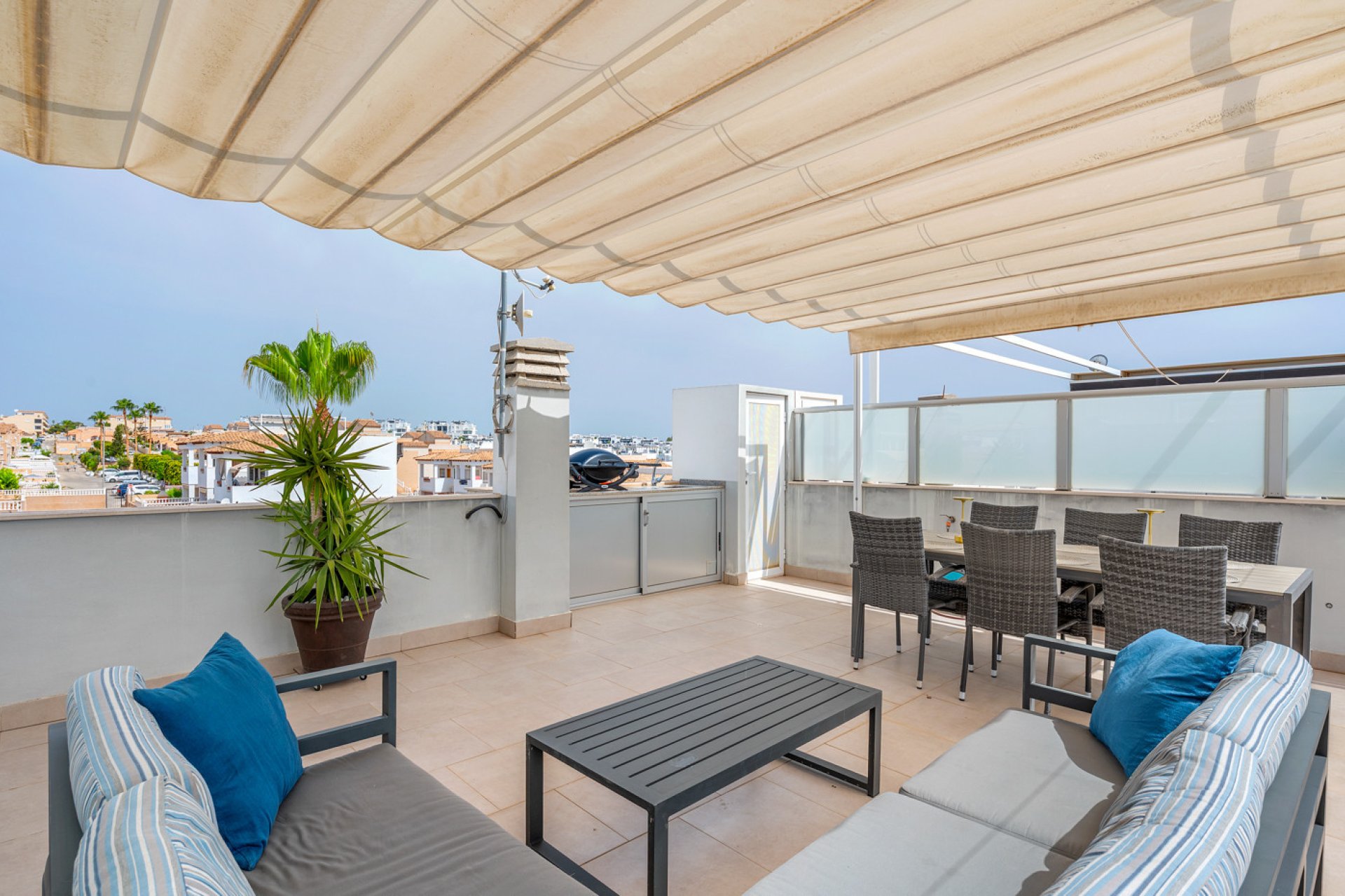 Resale - Bungalow -
Orihuela Costa - Costa Blanca